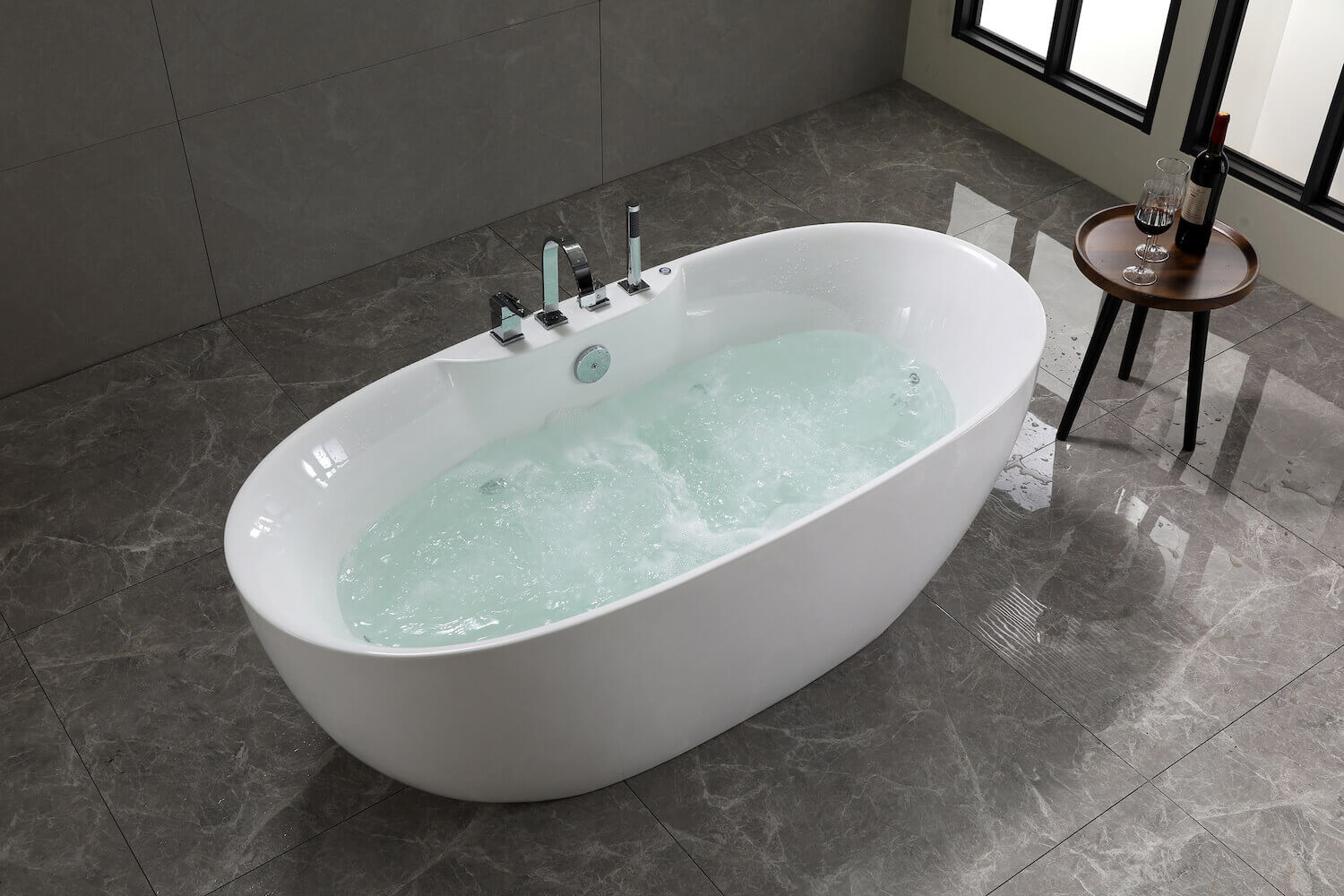 Bathtub Trends In 2024: The Evolution of Luxury and Comfort in Modern Bathrooms插图2